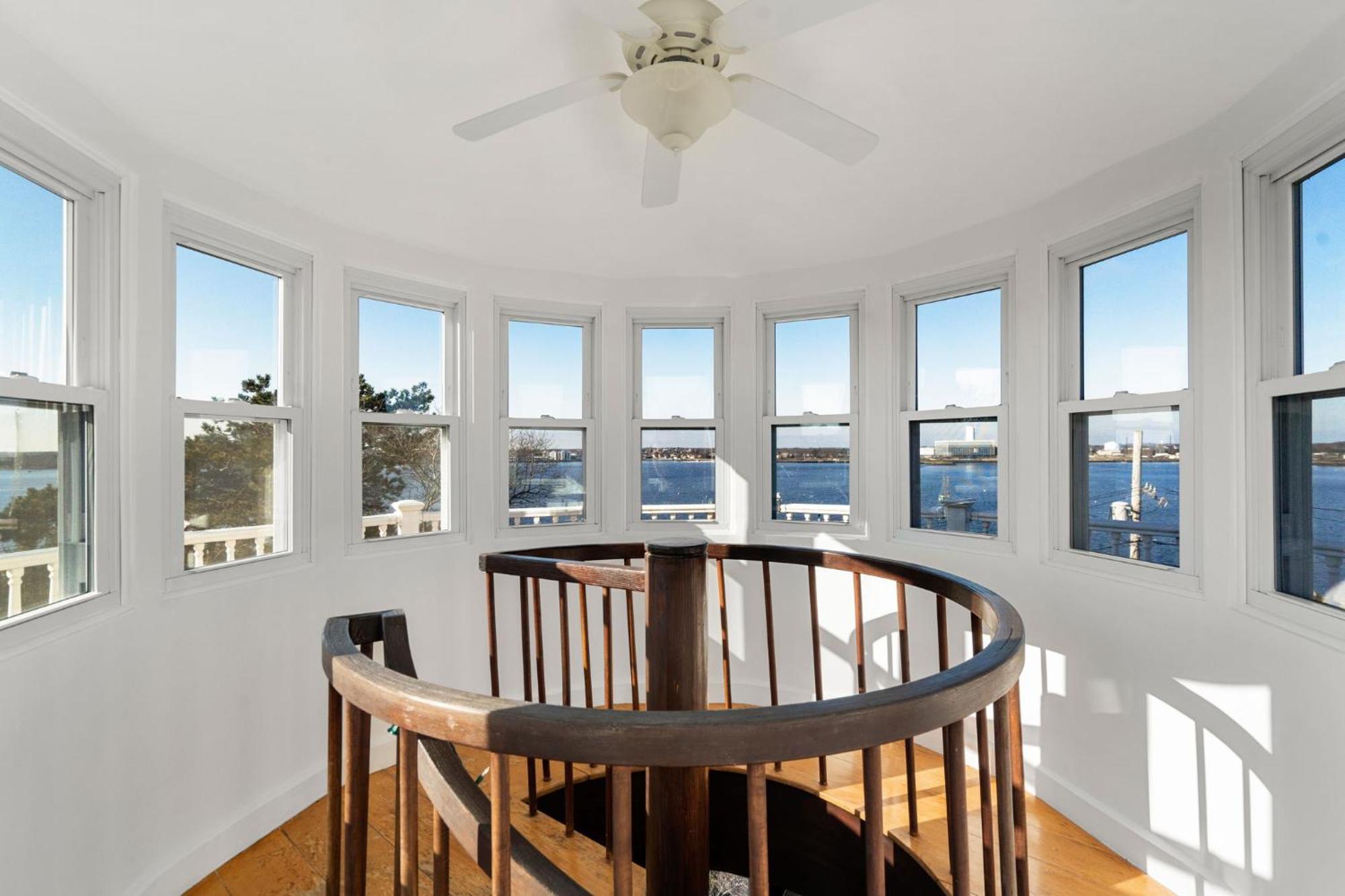 Hot Tub, Electric Bikes, Solo Stove, Projector, Smores Marblehead Exterior photo